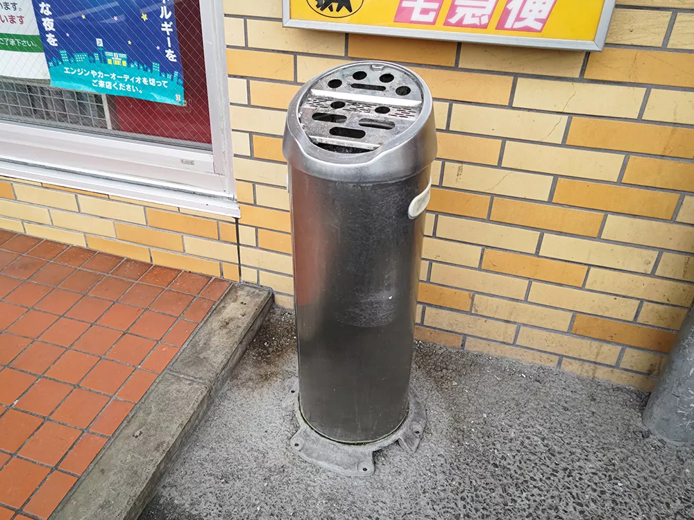 コンビニ前の迷惑な灰皿は全廃へ ～セブンイレブンが英断公益社団法人 受動喫煙撲滅機構