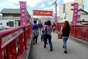 タイル絵も楽しい阪急石橋の銭湯・平和温泉（大阪）｜TOKK編集部 | TOKK（トック）大阪京都神戸阪急沿線おでかけ情報メディア