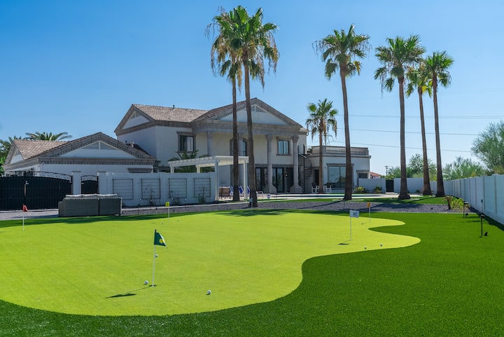 Golfer's Dream (7,000 Sq. Ft