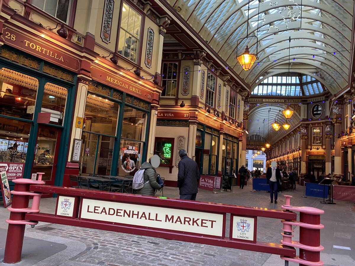 ハリーポッターのロケ地 レドンホールマーケットに行ってみた ダイアゴン横丁ロンドン生活 攻略のワルツ