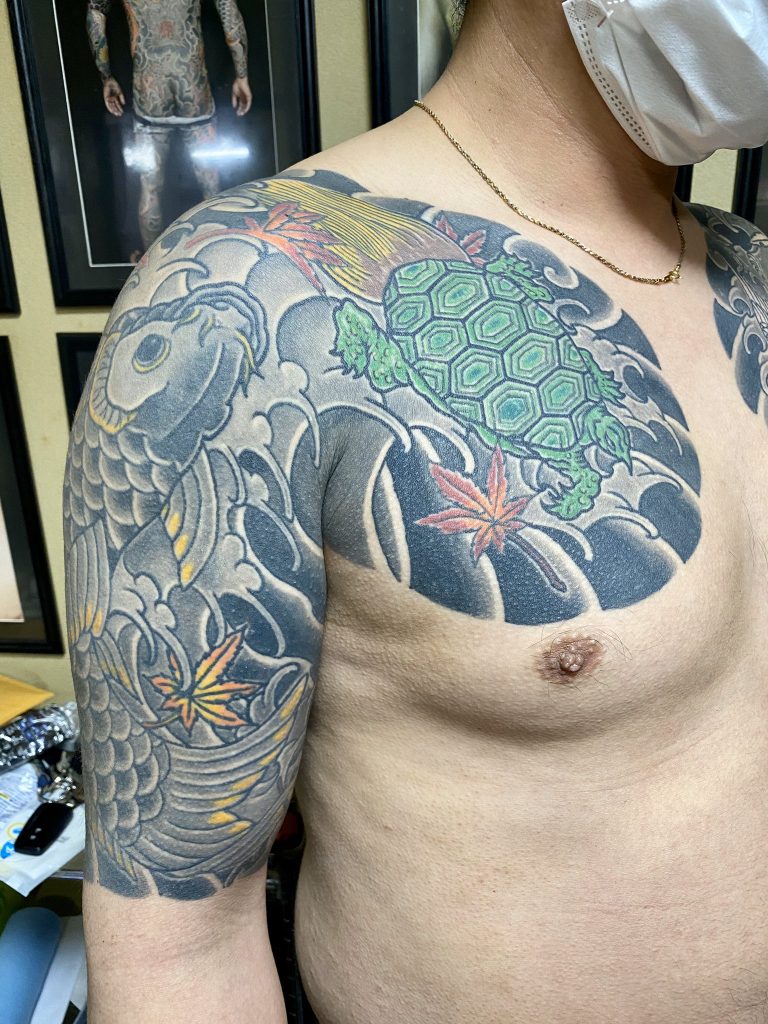 和柄・トライバルSTROKER TATTOO