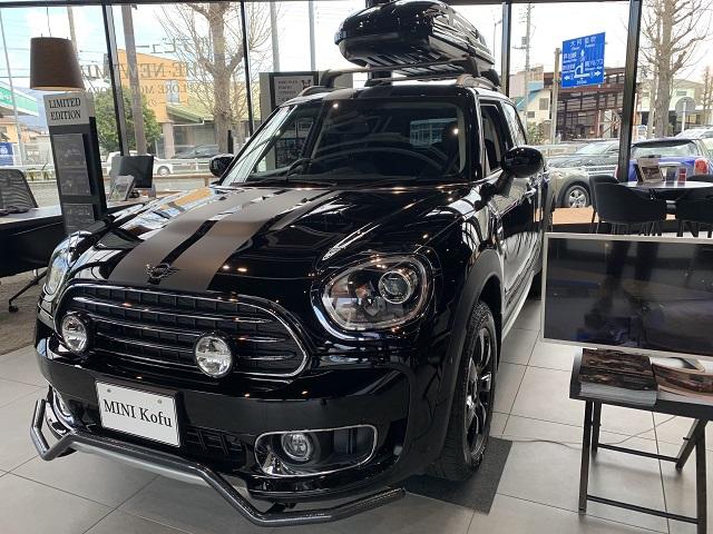 BMW MINIクロスオーバー R60 ブレーキ警告灯点灯 フロントブレーキパット交換 松戸市グーネットピット