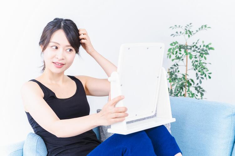 バイト履歴書の証明写真の撮り方服装・服の色・髪型・表情など│ タウンワークマガジン