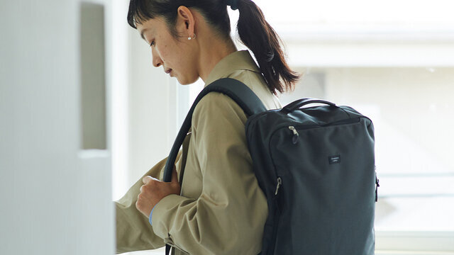 ビジネスリュック レディース 選び方目々澤鞄