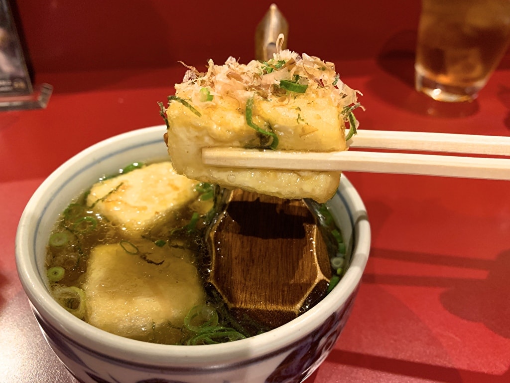 京都ハナビさんの昭和レトロな空間で「生麩の田楽・せせりわさび醤油・大根の唐揚げ」 | こころまの「ま」 〜食べて、飲んで、出会って〜