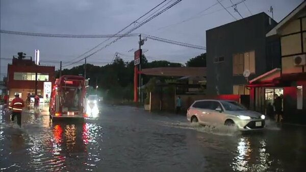 大雨・ゲリラ豪雨による冠水で車が水没。車両保険は使えるか自動車保険