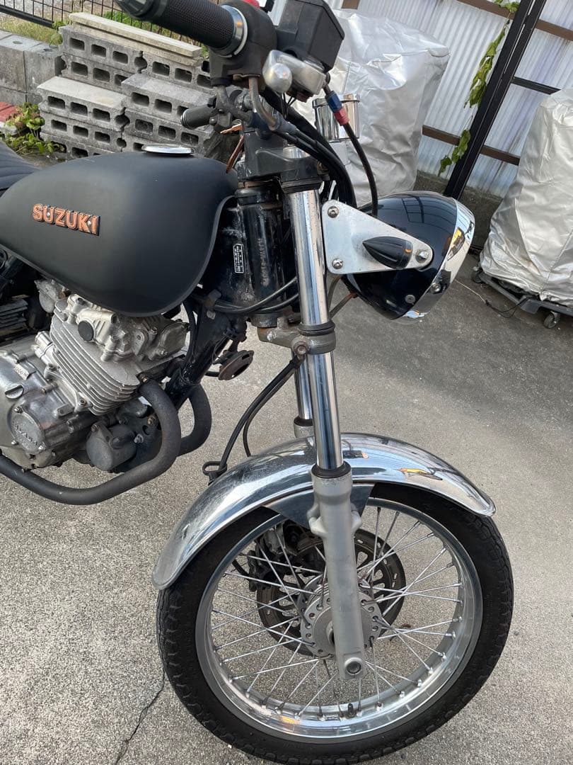 スズキ ボルティー 250 スクランブラー カフェレーサー カスタム