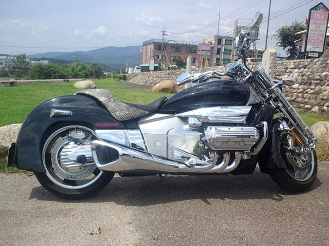 ホンダ ワルキューレ ルーン