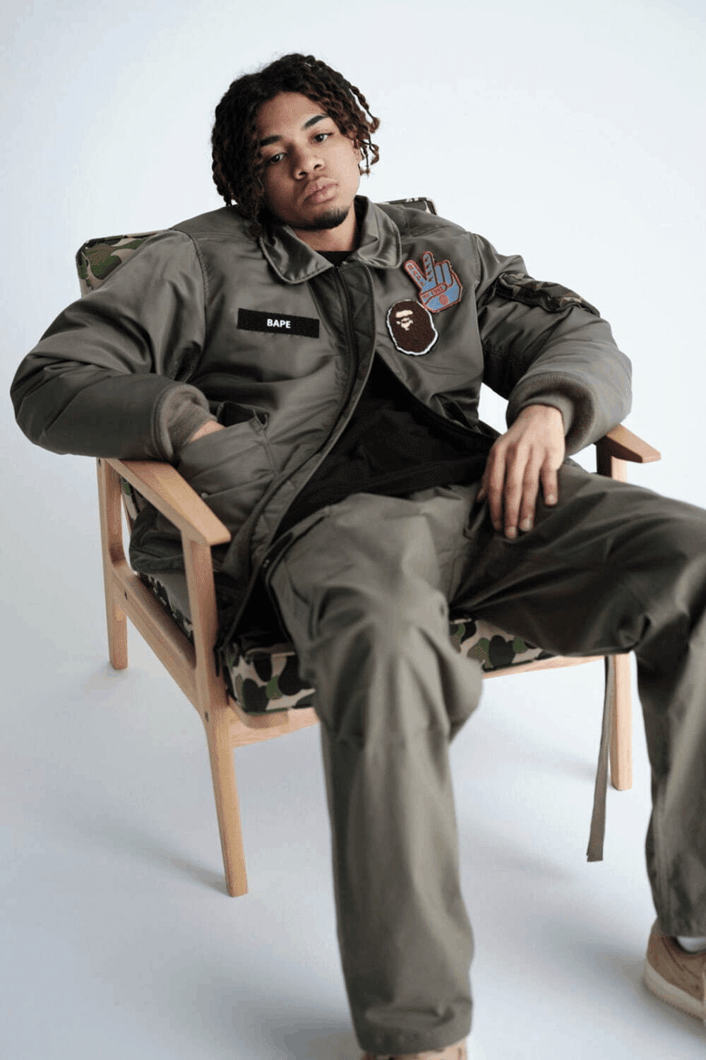 デニムを買うならおすすめのドメブラ5選」 デニムは履きこむほど自分色に染められる、そして季節問わず一年中活躍してくれる優秀なファッションアイテムです。今回は、上質でこだわり抜いたデニムを展開しているおすすめのドメスティックブランドを5つご紹介いたします