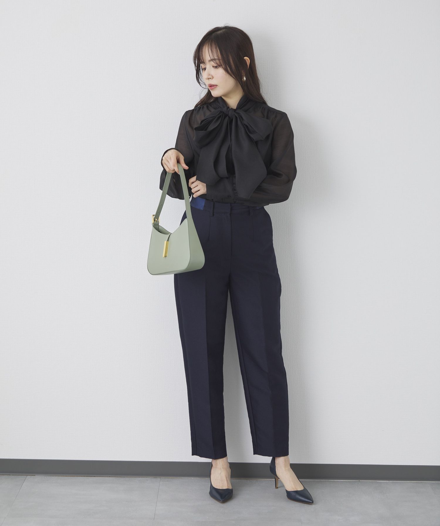 きちんと見えて着回し力抜群！オフィスカジュアルの選び方UNIQLO TODAY'S PICK UP