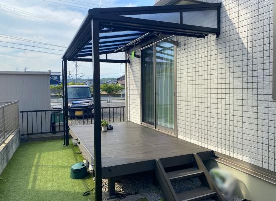 外構施工例一覧 フェンス・雨に強い屋根付きのお庭・工事費用50万円まで画像表示 外構工事のガーデンプラス