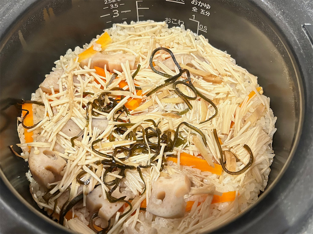 夫婦げんか翌日、夫が妻に“復讐弁当”を作ったら「なんだこれ」妻絶句の仕上がりに「これは地獄」「大仏の頭みたい」 1 3グルメ ねとらぼ