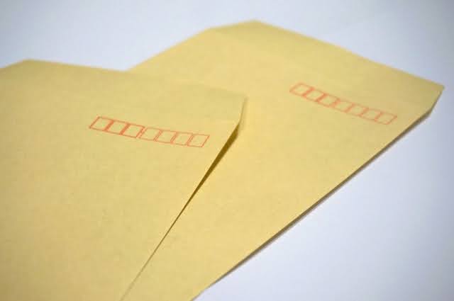 封筒にお金を入れて渡すときのマナーを徹底解説! 金額や表書きの書き方を紹介マイナビニュース