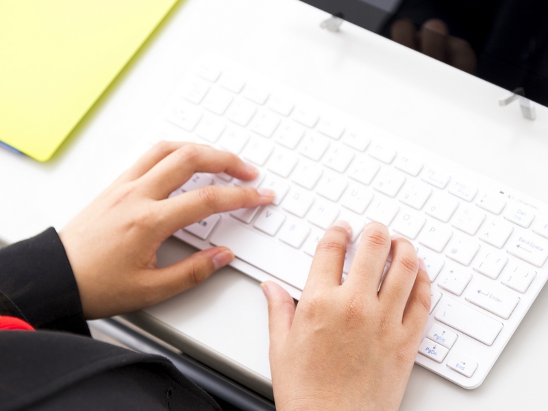 部署異動や転勤時に！挨拶メール・挨拶状テンプレート13選ferretメディア