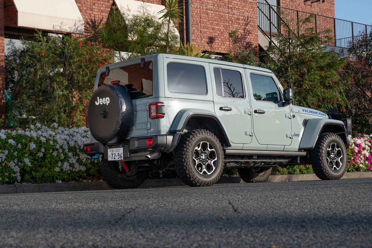 ジープ ラングラーの価格・新型情報・グレード諸元 価格.com