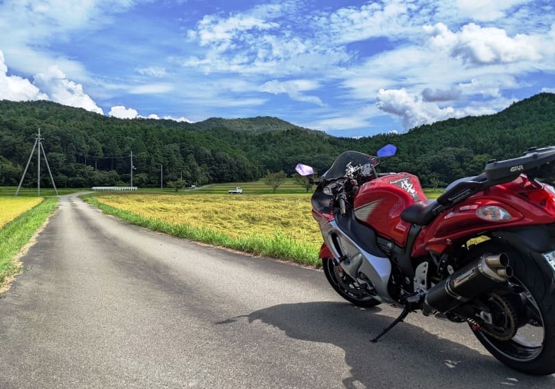 ロードバイク 700×28c シマノ製14段変速 補助ブレーキ付 軽量