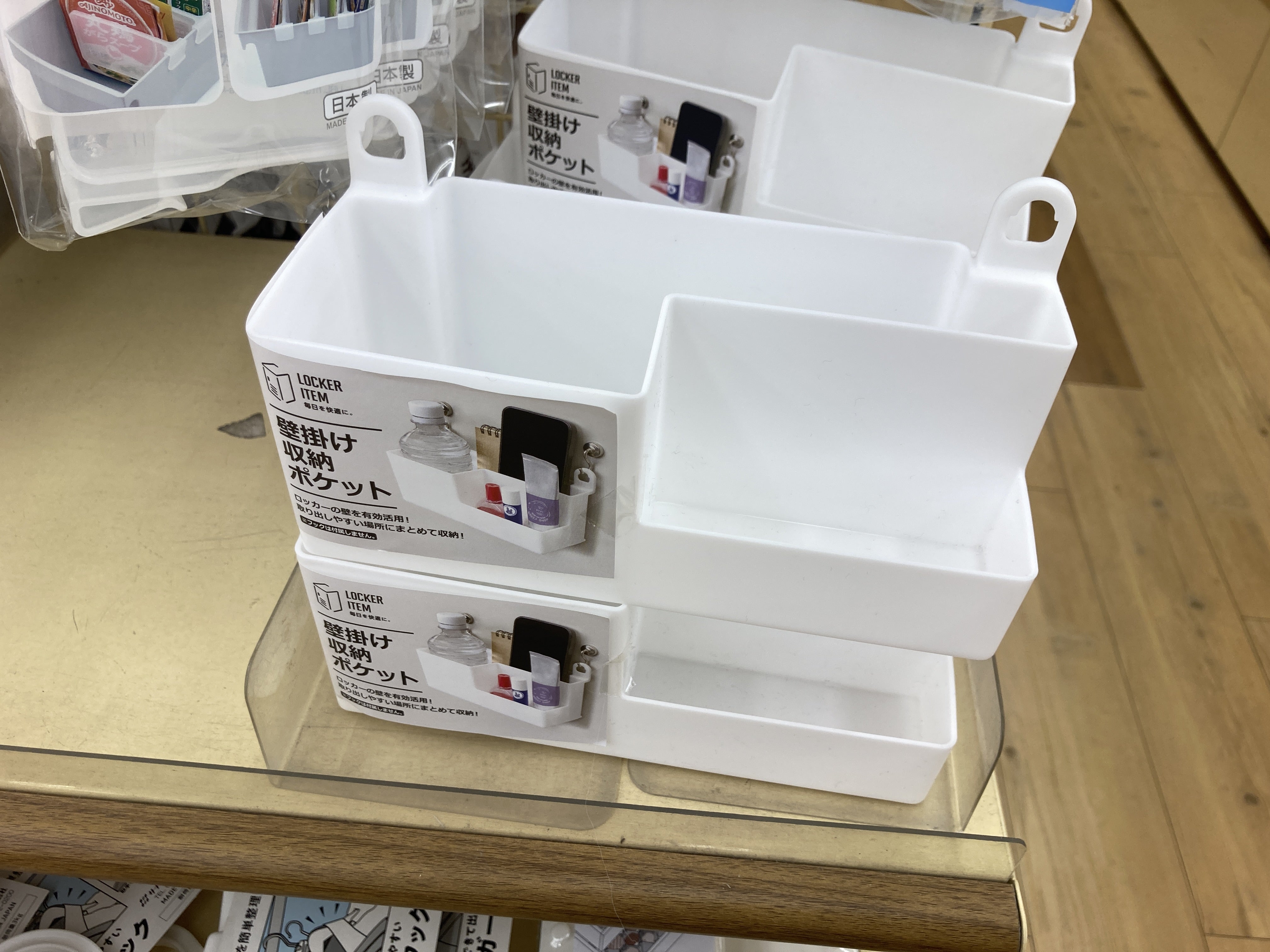 職場 ロッカー収納 アイデアTikTok