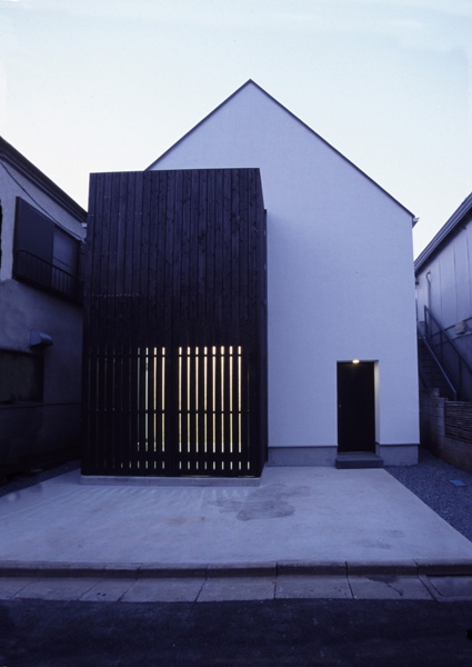 小規模オフィスの外観デザイン：成功に繋がる独自性と調和のポイントオフィス家具のカグクロ