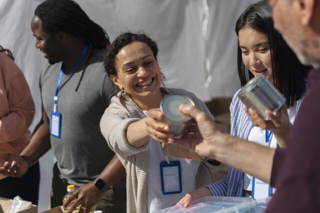 弱势群体图标_弱势群体icon_弱势群体矢量图标_88ICON