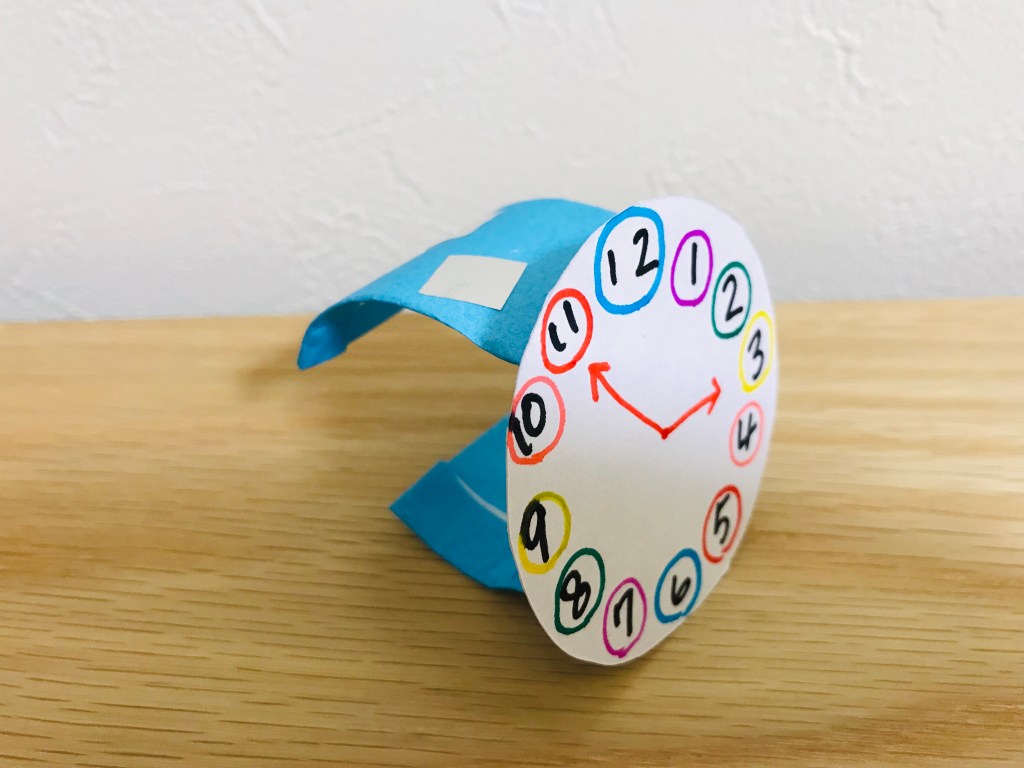 choooboo ⇦他の投稿はこちらから！ 6月10日は時の記念日🕰️ 今回は時計の製作を考えました✨ 製作を通して時計について知るきっかけにもなりますね。是非作ってみてね🙌6月製作時の記念日製作 時計製作 保育士 保育園 保育製作 保育園製作 製作アイデア 時の記念日