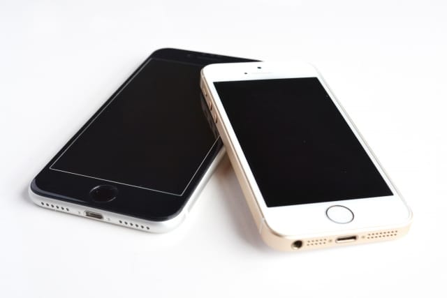 社用携帯電話は導入すべき？メリット・デメリットやおすすめの格安SIMを紹介コラム・活用方法BIGLOBE biz