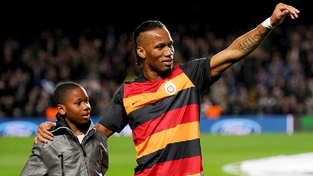 レジェンドがまた1人 ドログバが今季限りで現役引退へ「プレーすることはいつだって喜びだった」Goal.com 日本