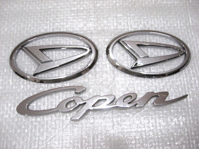 ダイハツ純正 ダイハツ マーク エンブレム 中古品 - メルカリ