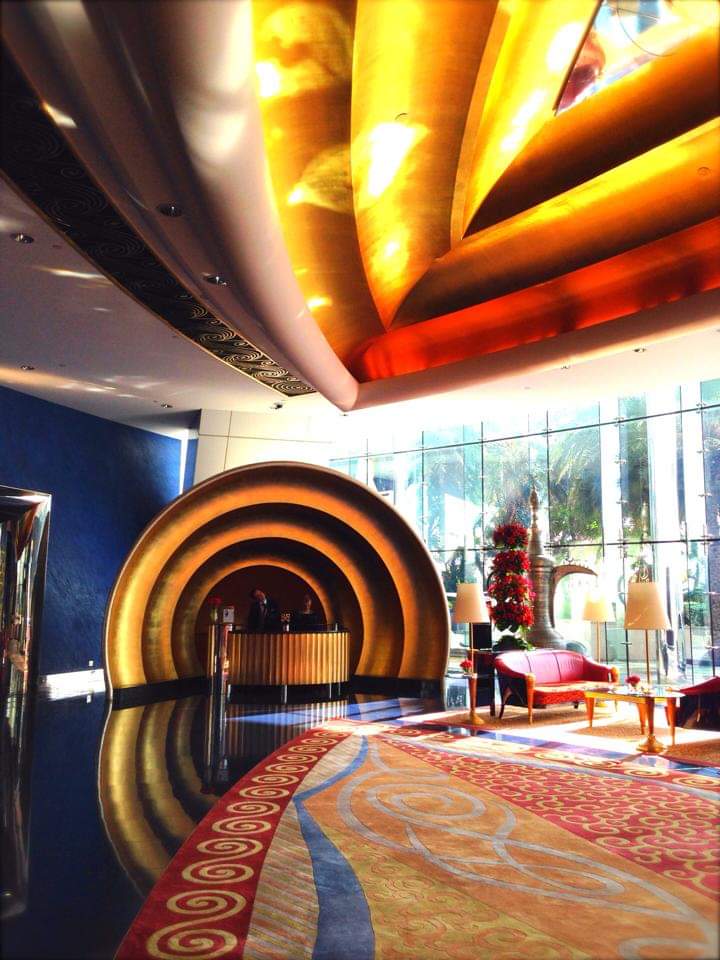 なぜ安い！ドバイの7つ星「ブルジュ アル アラブ」ほか豪華高級ホテルに泊まるツアートラベルスタンダードジャパン