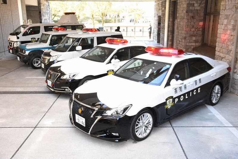 MT車敬遠!? 平成の激レアパトカー、マークII交通覆面の残念すぎる退役 - 自動車情報誌「ベストカー」