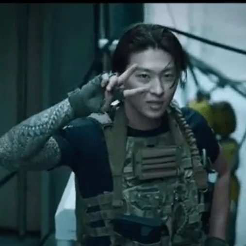 友情タトゥーにも♡乙女心をくすぐる、韓国女子のキラキラ“宝石タトゥー”デザインをチェック！Woori Korea