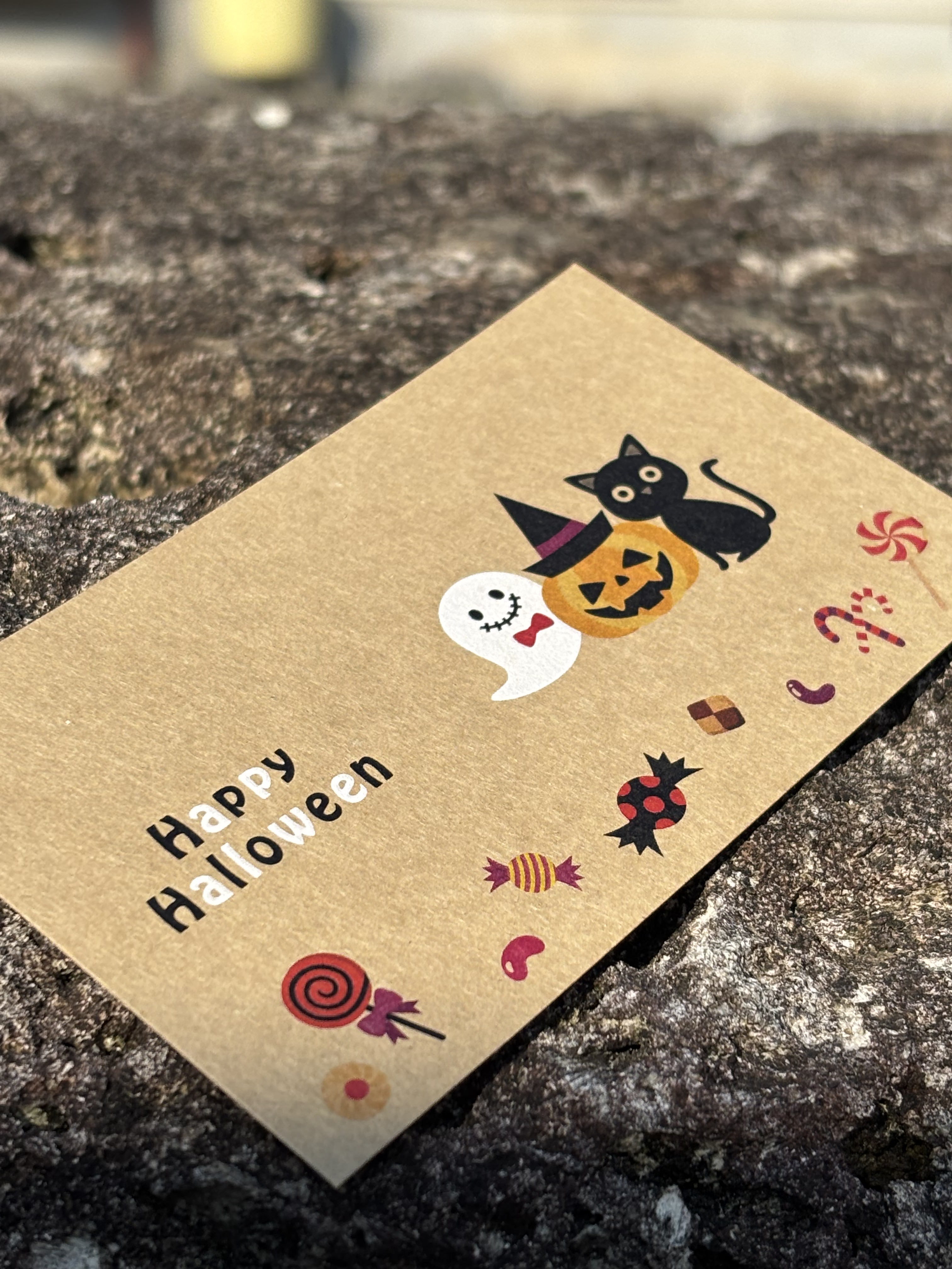 遊び心満載！面白い名刺デザイン10選！デザインを考える際のポイントも解説VI専門チームCHICS