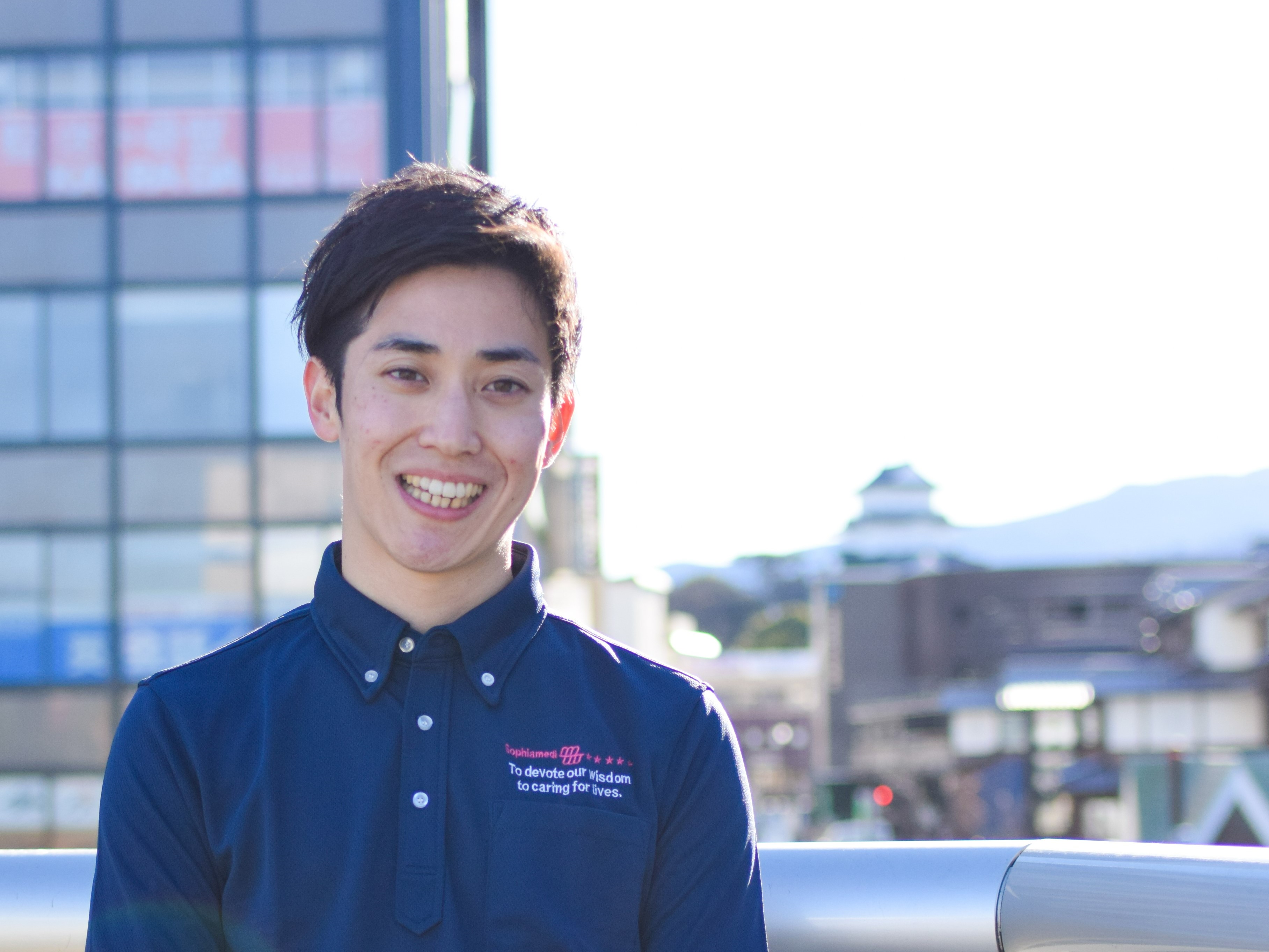 膝を突き合わせる の意味と使い方や例文 慣用句– ことわざ・慣用句の百科事典