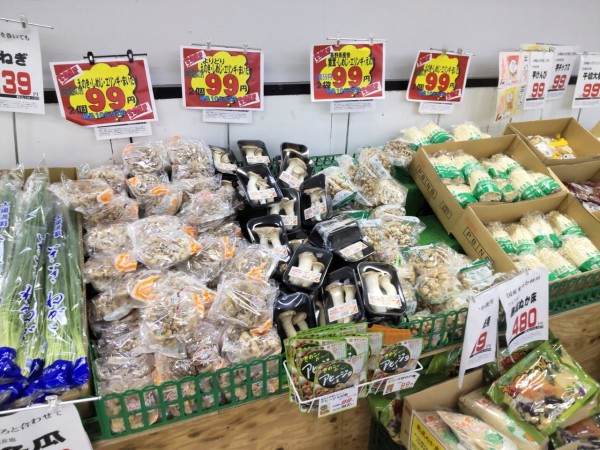 セイコーマート草加マルエー店・色な場所の思い出・橙9- 螺旋を描いて