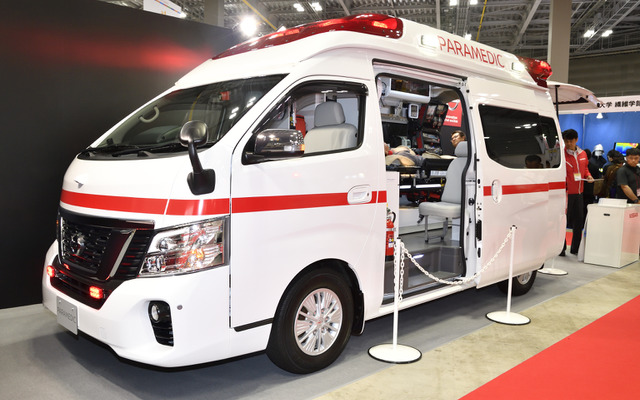 中古特装車その他 トヨタ ハイエース救急車 ハイメディック 4WD 赤色灯 メインストレッチャー付中古トラック詳細中古トラック・トレーラー・バスの情報なら-トラックバンク