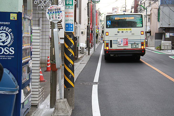 2024年7月12日金曜日 井荻駅から関東バス 西50西荻窪駅行きで西荻窪駅 西荻窪駅から杉並区すぎ丸