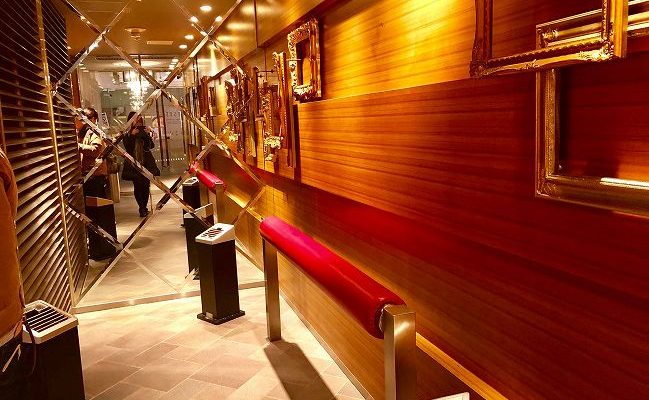 新宿駅喫煙できるカフェまとめ。駅構内のお店やサブスクでコーヒーが飲めるお店も！favy ファビー