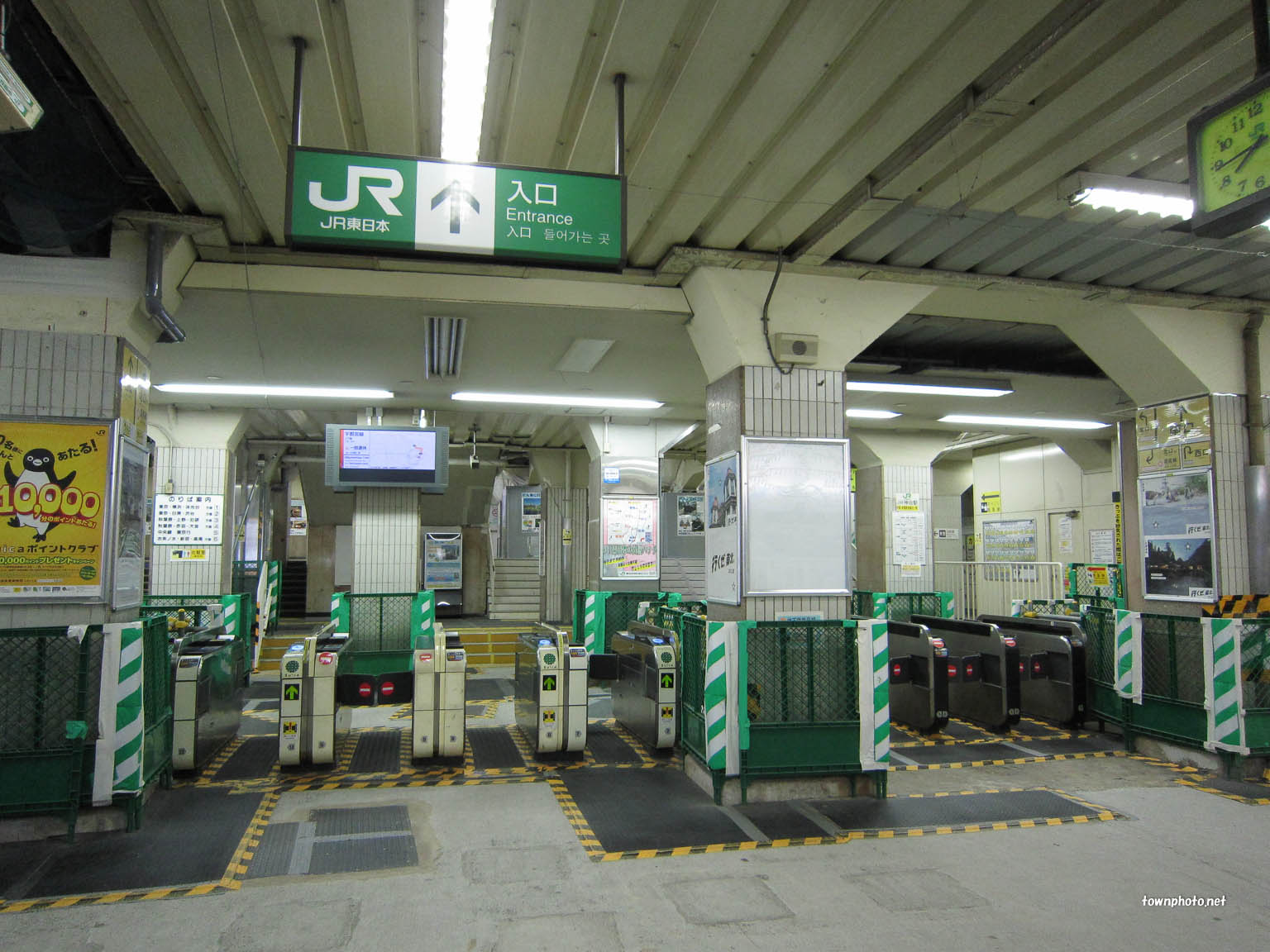 JR神田駅 西口 神田駅西口商店街の写真素材107276914- PIXTA