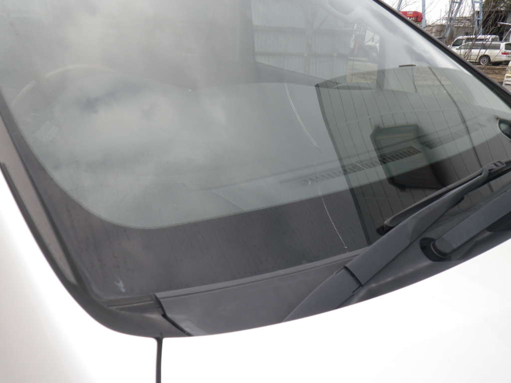 いつの間にか見なくなったアイツ 車の「トップシェード」が減った理由に納得MOBYモビー