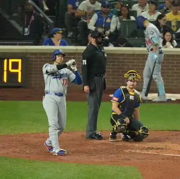 チーム紹介 2021年 監督、GM、オーナー– 2024年版 ロサンゼルス・エンゼルス大全