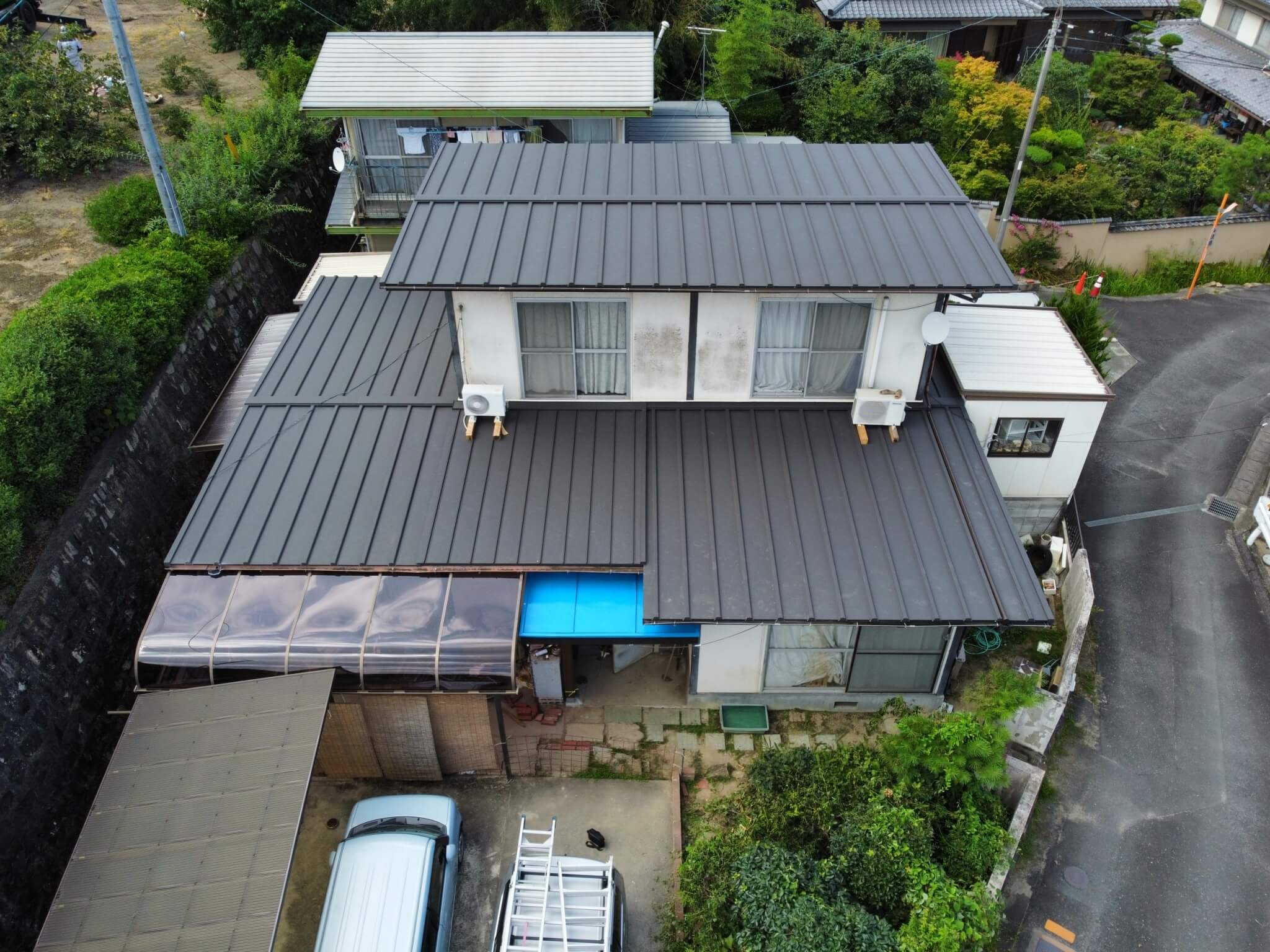 プロが教える！トタン屋根をキレイに修理して費用を安く抑える方法みんなの雨漏り修理屋さん