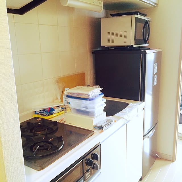 賃貸の悩み 狭いキッチンに電子レンジの置き場がない! 置いてはいけない場所は?イエコレクション iecolleインテリア、雑貨情報が満載のWEBメディア