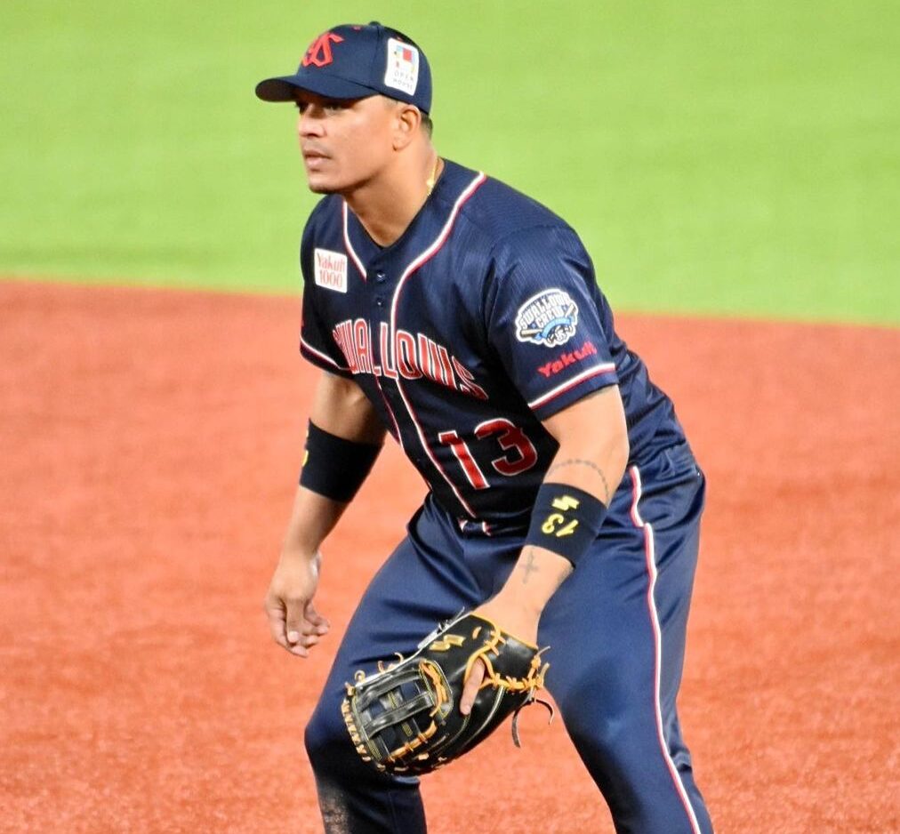 ソフトバンクがオスナと4年契約を発表 最強守護神に総額40億円規模の大型契約「第2の故郷である福岡に戻る」：「おっ！」でつながる地元密着のスポーツ応援メディア西スポWEB OTTO