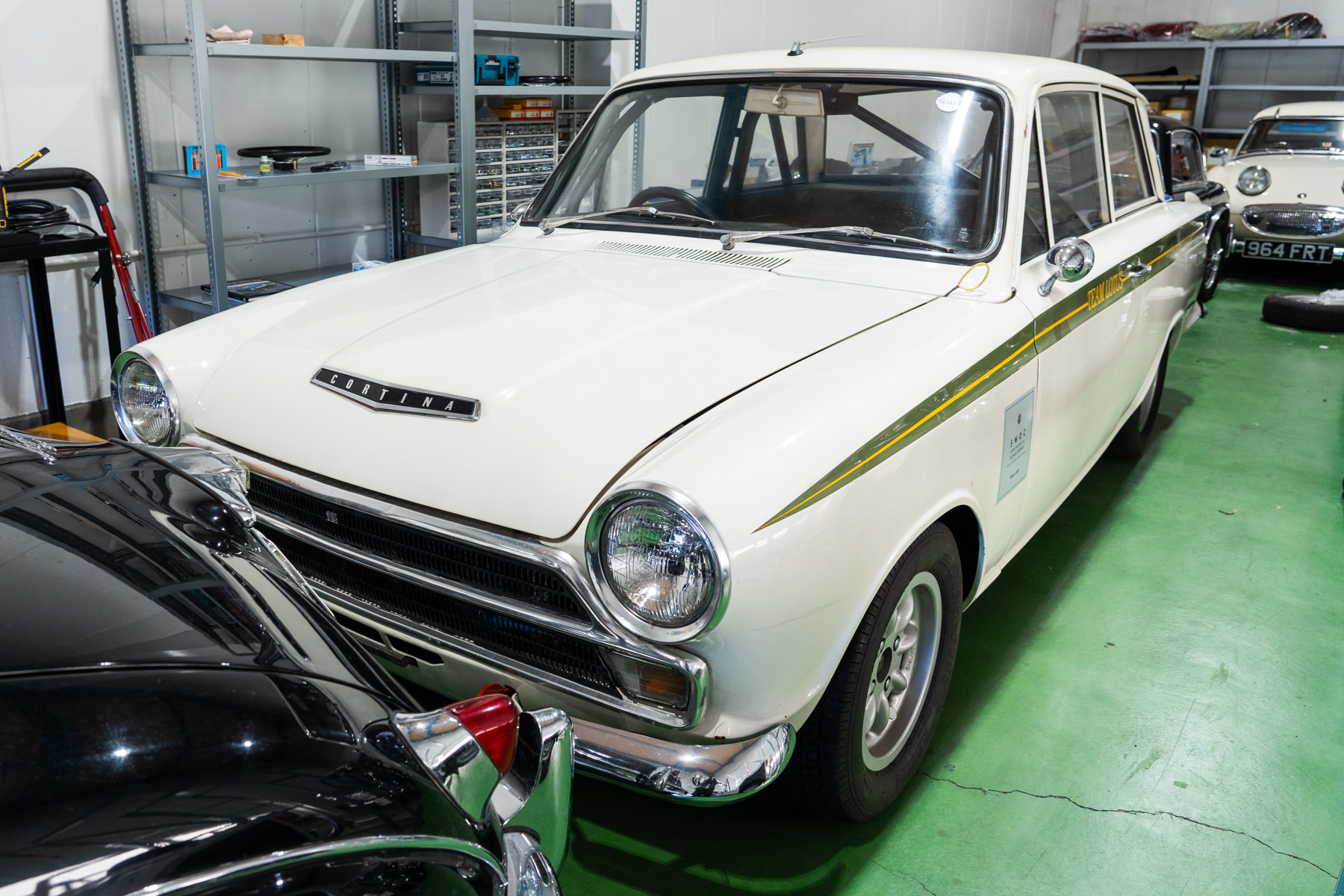 個人売買 『フォードコルティナGT ロータス仕様』 Zetec1800CC 5速ミッション 車検付き 平成32年10月迄 ヒストリックカースーパーカー 趣味車 旧車 名車 絶版車 趣味人お手伝いサイト ＳＥｉｙａａセイヤ