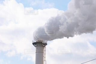 FB転載 仙台新港は燃えているかのナゾ