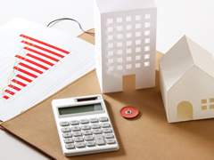 減価償却は、定額法？定率法？どちらがいい？！FAQ～クリニック開業・経営支援～