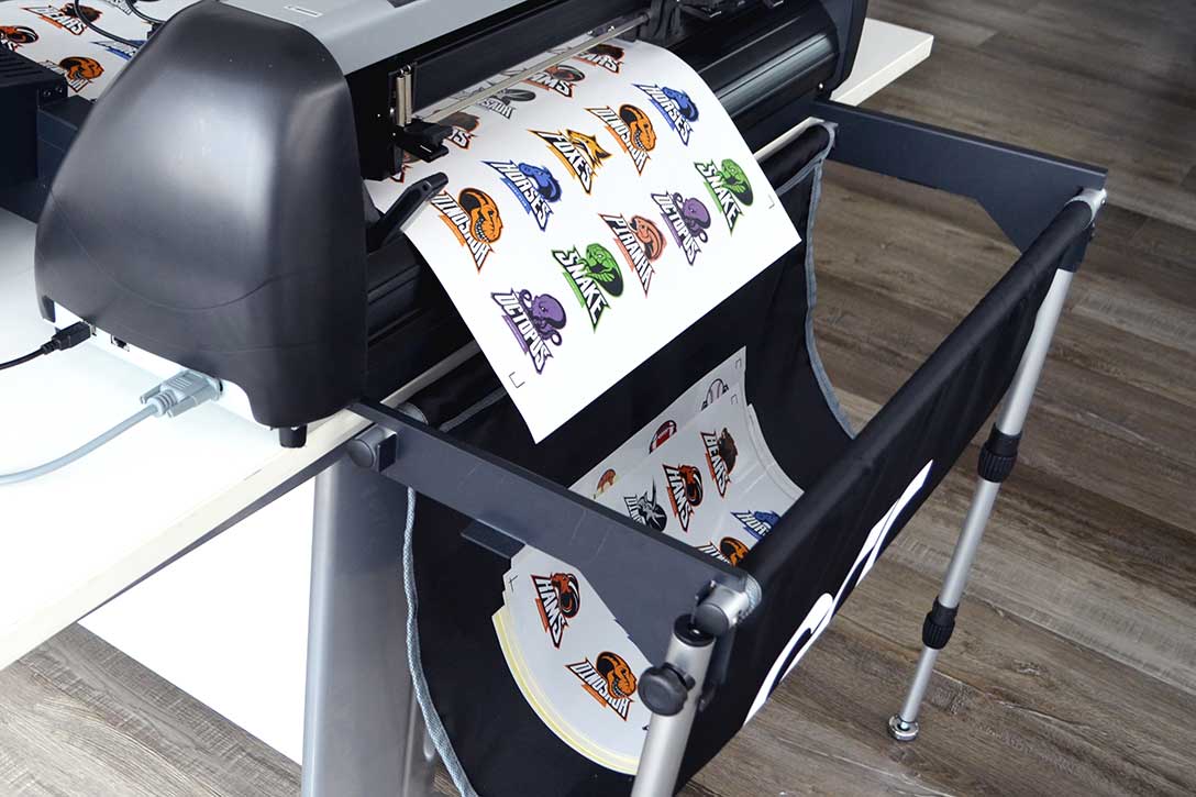 従来の概念にとらわれない「段ボール」製品づくりでグッドデザイン賞を受賞。大国段ボール工業様レーザー加工機の導入事例コムネット