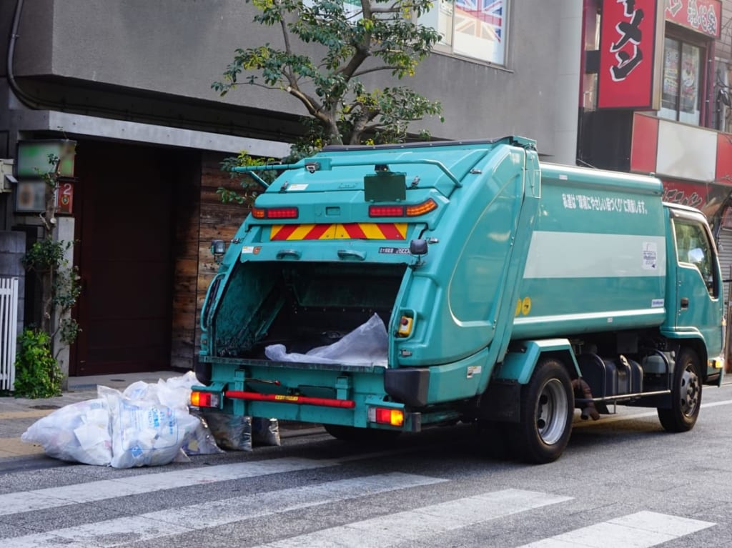 2025年最新版 厚木市の粗大ごみ処分ガイド持ち込み・戸別収集・不用品回収業者の選び方