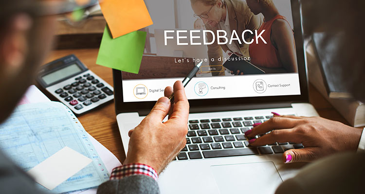 フィードバック FBする とは？ビジネスでの意味や使い方をわかりやすく解説 例文つきビジネスマナービジネス用語フレッシャーズマイナビ 学生の窓口