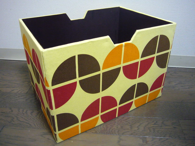 100均DIY 工具なし！カットなし！誰でも簡単に作れる段ボールストッカー ダイソーDIY