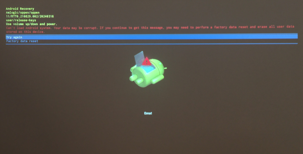 プロジェクターの動作が停止し、Androidのエラー画面が表示された場合どうすればよいでしょうか？ベンキュージャパン
